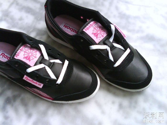 鞋子怎么选板鞋 20111417657731_700.jpg
